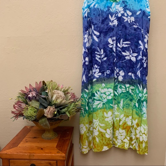 Meant To Be | MTB | Multi-Colored Dress with White Floral Designs - Picture 10 of 16